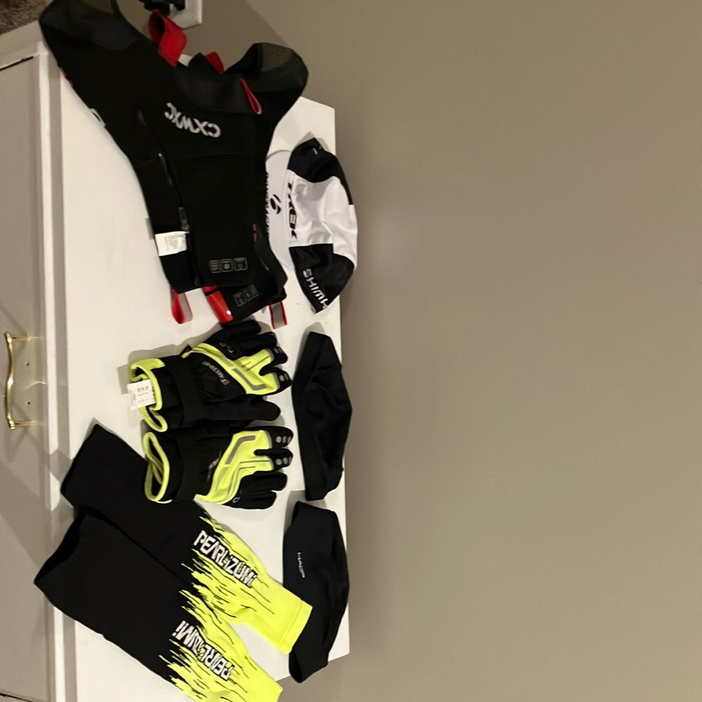 Assortment of cycle gear, mostly for winter riding. All items, LOT sale !!!